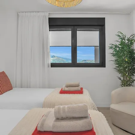 Oasis 325 *