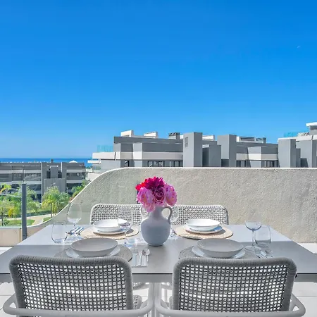 Apartment Oasis 325 Estepona