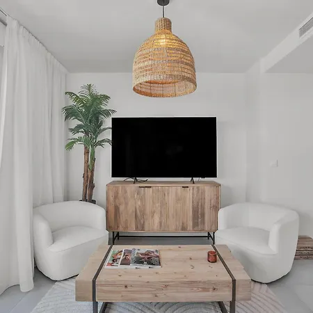 Apartment Oasis 325 Estepona